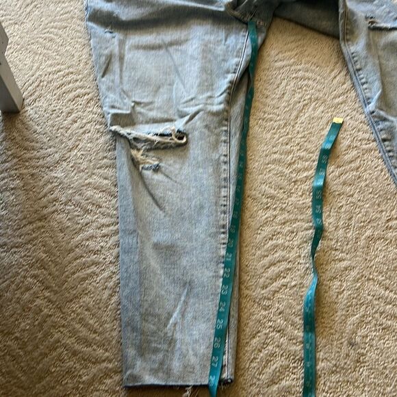 NWT High-Rise O.G. Straight Ankle Classic Blue Distressed Women's Jeans Size 20 - Picture 16 of 16
